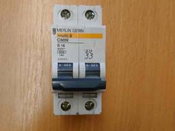 Automatic switch of two-pole Merlin Gerin Multi 9