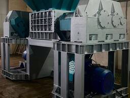 Шредер промышленный двухвальный для макулатуры, КРС, строительного мусора