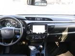 Toyota Hilux 4, 0l v6 Adventure 4x4, с навигацией 2023 модель - фото 2