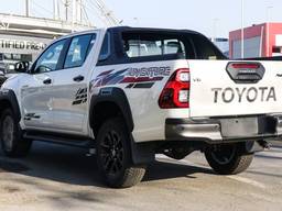 Toyota Hilux 4, 0l v6 Adventure 4x4, с навигацией 2026 модель