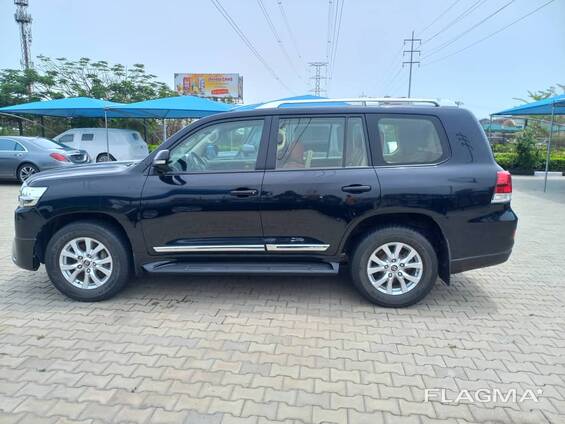 Toyota Land Cruiser 4.5L GXR (Petrol) 2020